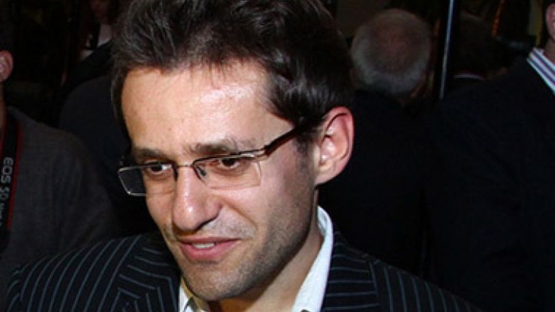 Alekhine Memorial Round 1: Levon Aronian loses to Ding Liren