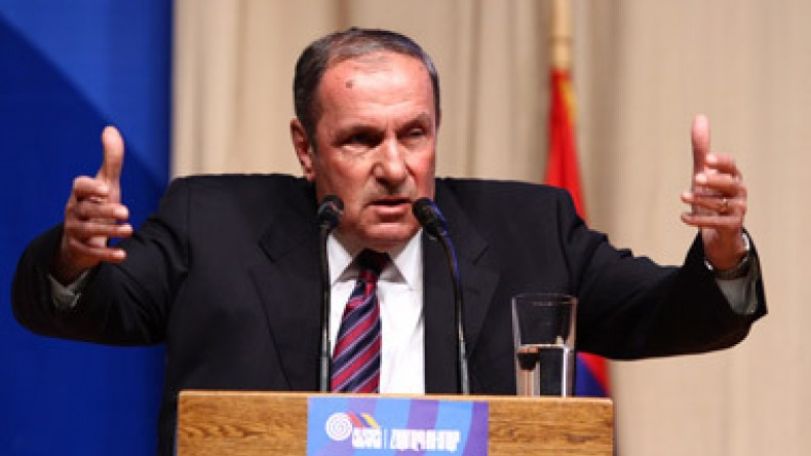 Levon Ter-Petrosyan: Gagik Tsarukyan ‘cannot tear himself away from’ authorities