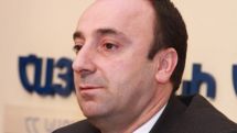 Грайр Товмасян: 9 апреля сотрудники полиции предприняли действия, которые должны предпринимать полицейские правового государства