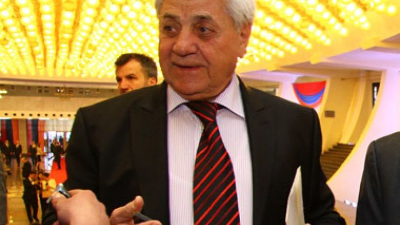  Արվեստը օձին խաղացնում է, ո՞նց կարող է քաղաքական գործչի վրա չազդի. Ջիվան Գասպարյանը երդմնակալությանը հյուր էր