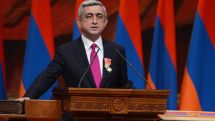 Serzh Sargsyan assumes office of Armenian President at National Assembly extraordinary session