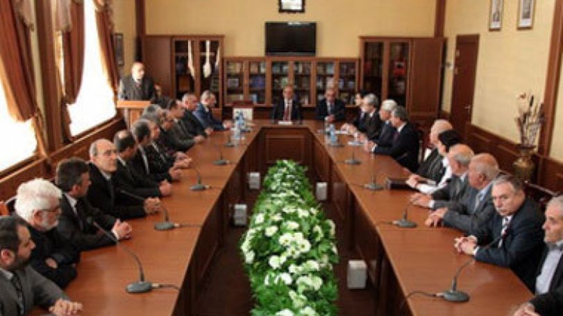 «Սինոփսիս Արմենիան» ու «Ղարաբաղ Տելեկոմը» համագործակցության համաձայնագիր են ստորագրել Արցախի պետական համալսարանի հետ