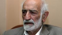 Спикер парламента Армении О. Абраамян лично вручил медаль Почета НС Сосу Саркисяну 