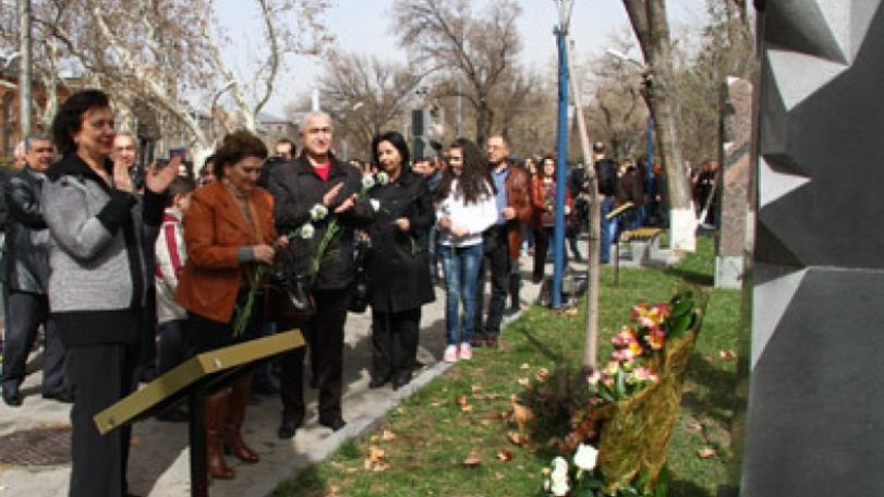 Միջոցառում և շաբաթօրյակ` «Հայ բարերարների ճեմուղում» (Ֆոտոշարքով)