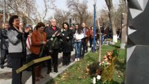 Visit to Alley of Armenian Benefactors (photos)