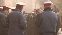Лишившиеся жилья жители 33-его квартала Еревана провели акцию у здания правительства Армении