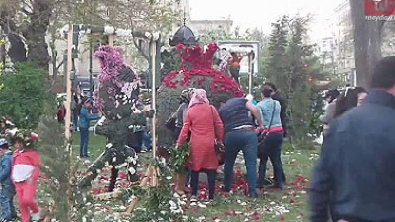 Миллионы долларов, потраченные на Праздник цветов в Баку, превратились мусорную свалку