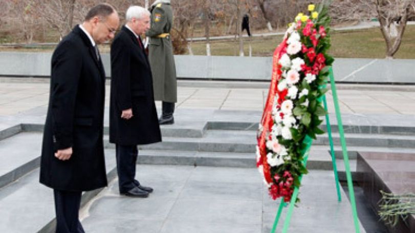 Армянские и российские военнослужащие вместе отметили День защитника Отечества