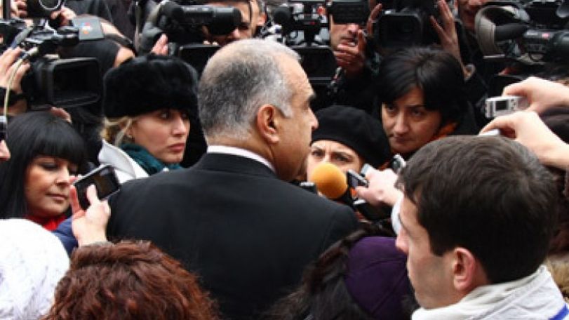 Raffi Hovannisian proposes prolonging election campaign for two-three months
