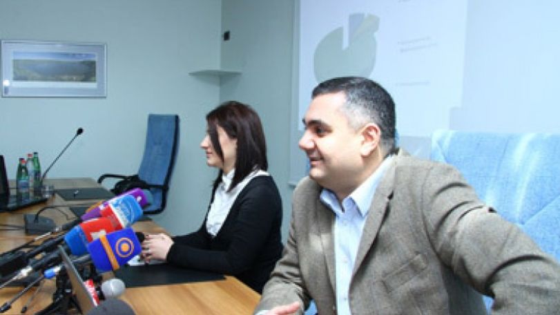 Հարցված քաղաքացիների 54 տոկոսը գոհ չէ կառավարության գործունեությունից. «Գելլափ ինթերնեյշընըլ»