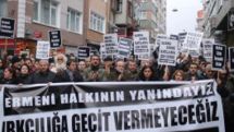 В Стамбуле прошла акция протеста с осуждением нападений на пожилых армянок
