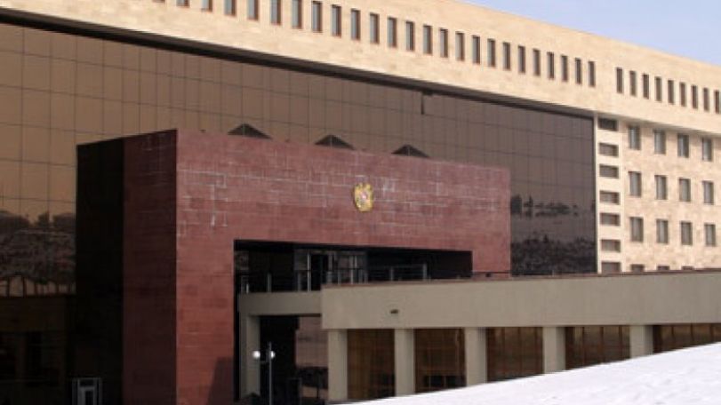 В ИНСИ Минобороны Армении состоялась защита уникальной диссертации, опровергающей тезисы азерпропа по событиям в Ходжалу  