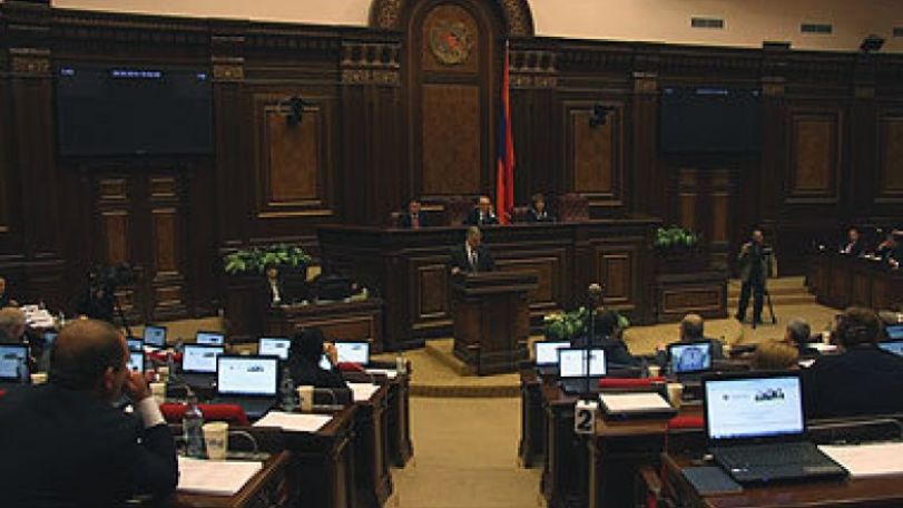 Парламент Армении принял резонансные поправки в Законы «О подоходном налоге» и «О налоге на прибыль»