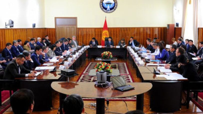 Kyrgyz government approves draft protocols to treaty on accession to EEU