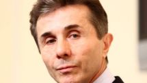 Президент Грузии обвинил в «освобождении врага» Ваагна Чахаляна премьера. В ответ Б. Иванишвили резко осадил М. Саакашвили