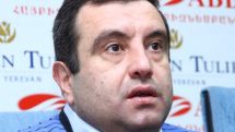 Грант Багратян и Раффи Ованнисян будут грызть друг другу глотки. Прогнозы кандидата в президенты Армении В. Седракяна