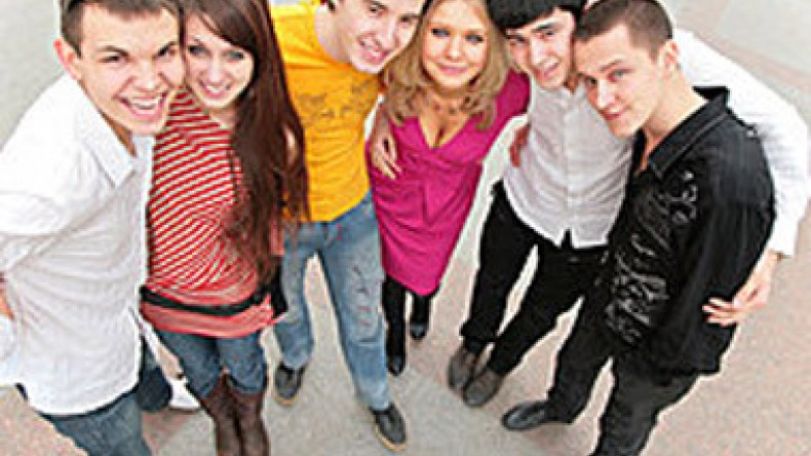 World marks International Hug Day 