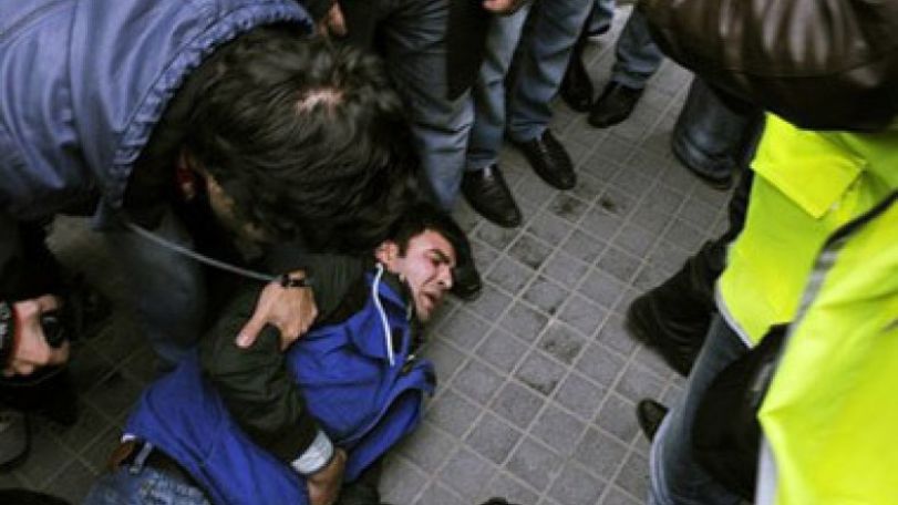 OSCE media freedom representative criticizes police violence against journalists in Azerbaijan