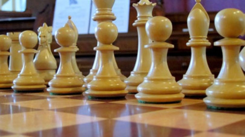 Zaven Andriasian leads Groningen open