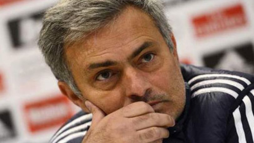 Mourinho wishes speedy recovery for Barcelona's Vilanova