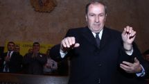 Levon Ter-Petrosyan to make public his decision two days later