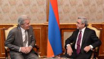 Serzh Sargsyan receives world famous French actor Alain Delon