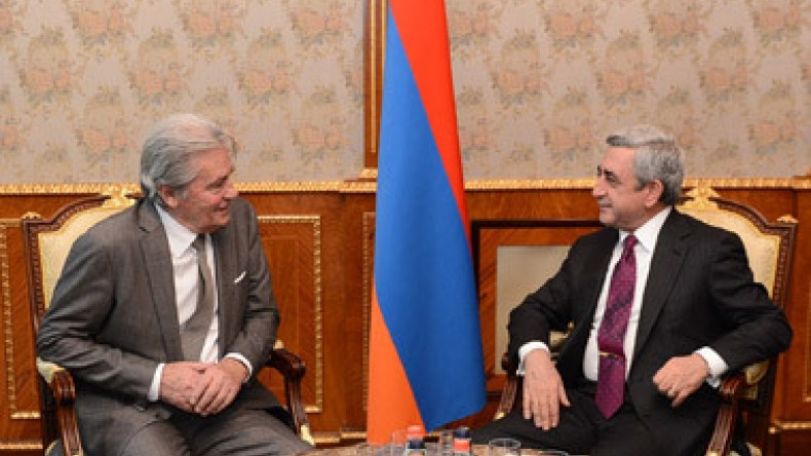 Serzh Sargsyan receives world famous French actor Alain Delon