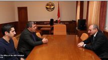 Bako Sahakyan receives FFA chairman Ruben Hayrapetyan, Armenian football player Henrikh Mkhitaryan