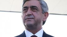 Serzh Sargsyan offers congratulations to Academic Choir on its 75th anniversary 