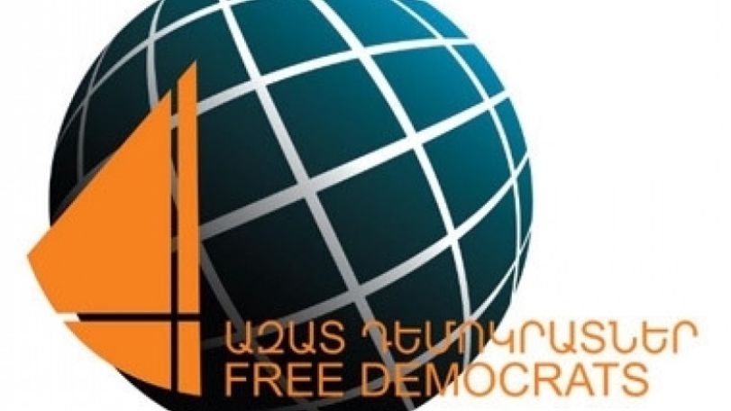 Ռուս շրջանավարտների 26 տոկոսը քննությունների համար դիմում է կրկնուսույցների օգնությանը