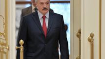 Александр Лукашенко: Страны ЕАЭС должны срочно договориться о защите своих производителей