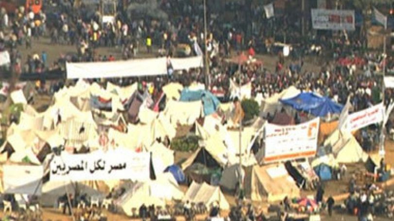 Egypt's high court suspends sessions after protesters block judges' way