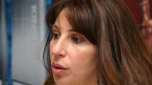Депутат парламента Армении З. Постанджян вызвалась прокомментировать заявления лидера партии «Наследие» Раффи Ованнисяна в Баку 