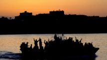 Migrant ship sinks in Mediterranean