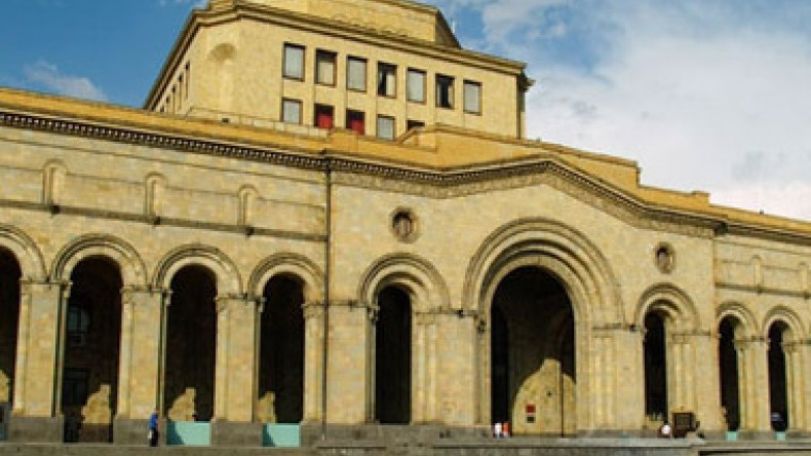 «The Daily Star»-ն անդրադարձել է հայ նկարիչների աշխատանքների ցուցադրությանը 