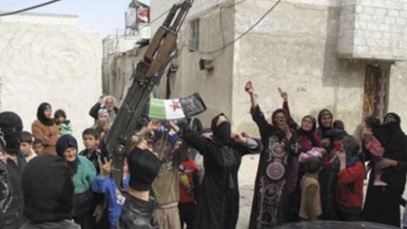 Syria rebels face war crime claim