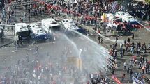 Police, protesters clash at Republic Day march in Turkey