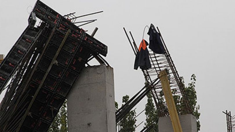 Փլուզված շենքում աշխատանքների իրականացման համար ընկերությունները շինթույլտվություն չեն ունեցել (տեսանյութ)