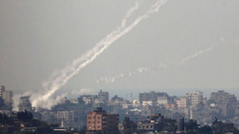 Gaza begins 'unofficial truce'