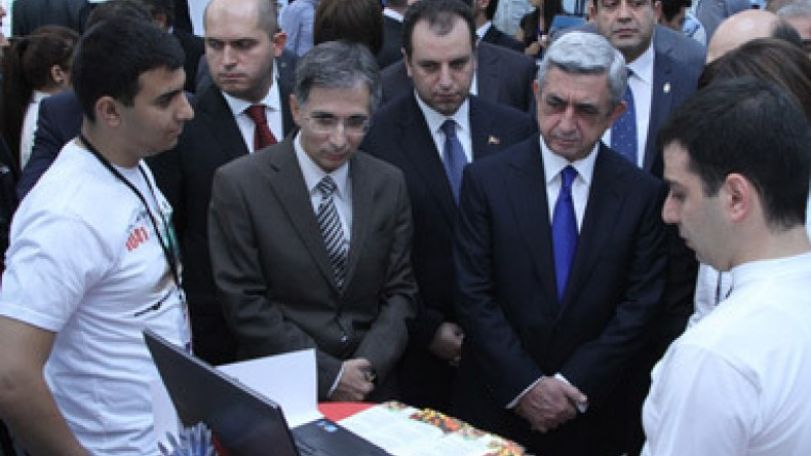Serzh Sargsyan attends DiGITec-2012 opening ceremony 