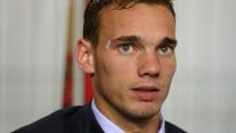 Sneijder arrives in U.S. for treatment 