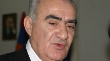 Галуст Саакян не верит в достоверность заявления, сделанного от имени Роберта Кочаряна