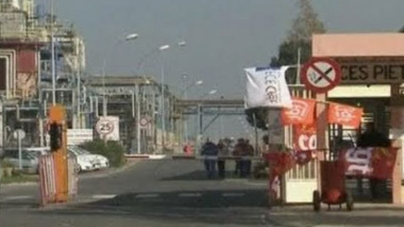 Turkish, Azeri groups of Europe set to protest in Paris