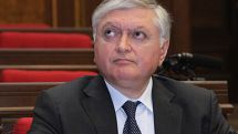 Глава МИД Армении после упреков депутатов заявил о лживости Венгрии и авантюризме Азербайджана 