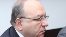 «Война» против теневого сектора в системе здравоохранения Армении началась. Первый бой в министерстве 