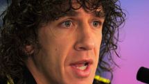 Carles Puyol fractures cheekbone