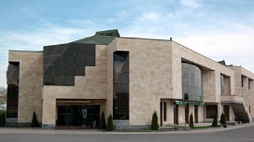 «Հարսնաքարի» գործով փաստաբաններին ժամանակ կտրամադրվի. Դատախազությունն է հանձնարարել