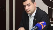 Тигран Уриханян предложил Юрию Варданяну заняться повышением профессионализма армянских спортсменов