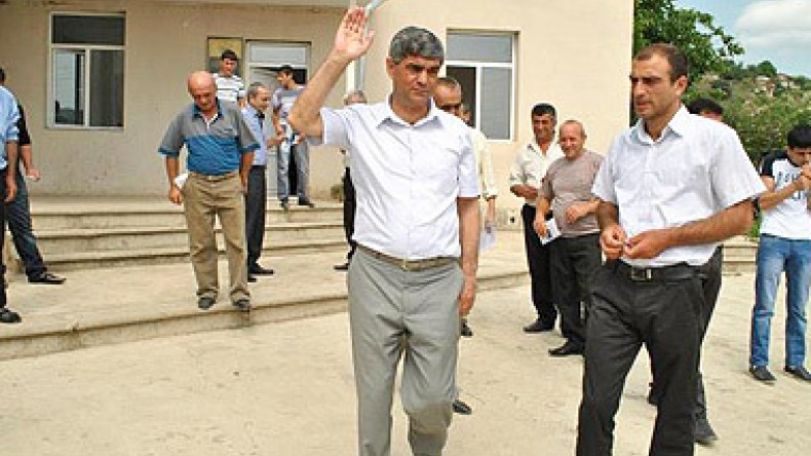 Vitaly Balasanyan casts his ballot ‘for Karabakh’s future’ 