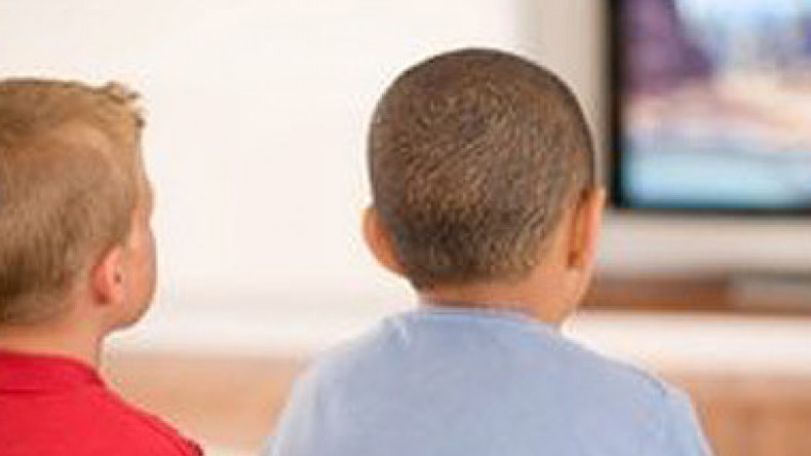 TV habits 'can predict kids' waist size and fitness'